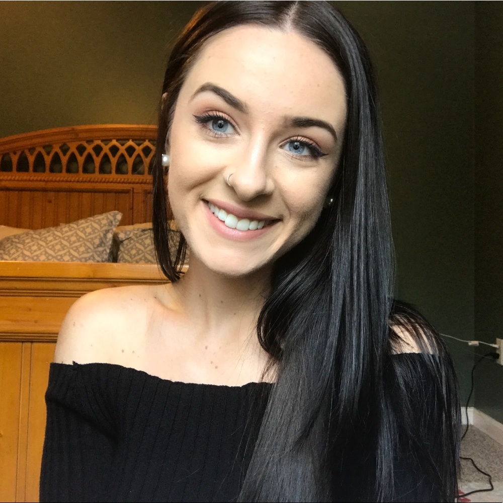 Meet your Posher, Meaghan